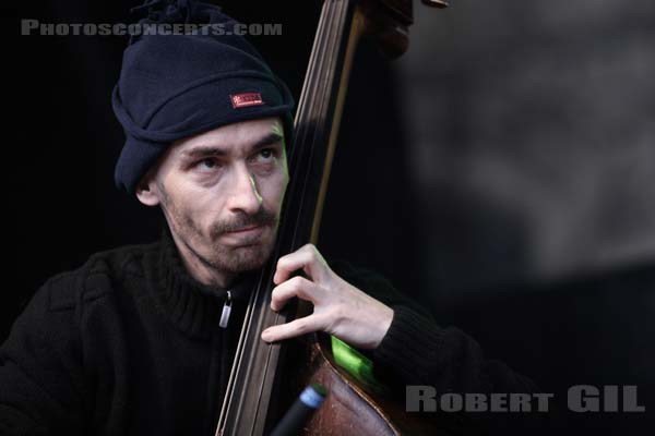 LOIC LANTOINE - 2006-04-02 - PARIS - Place de la Republique - 